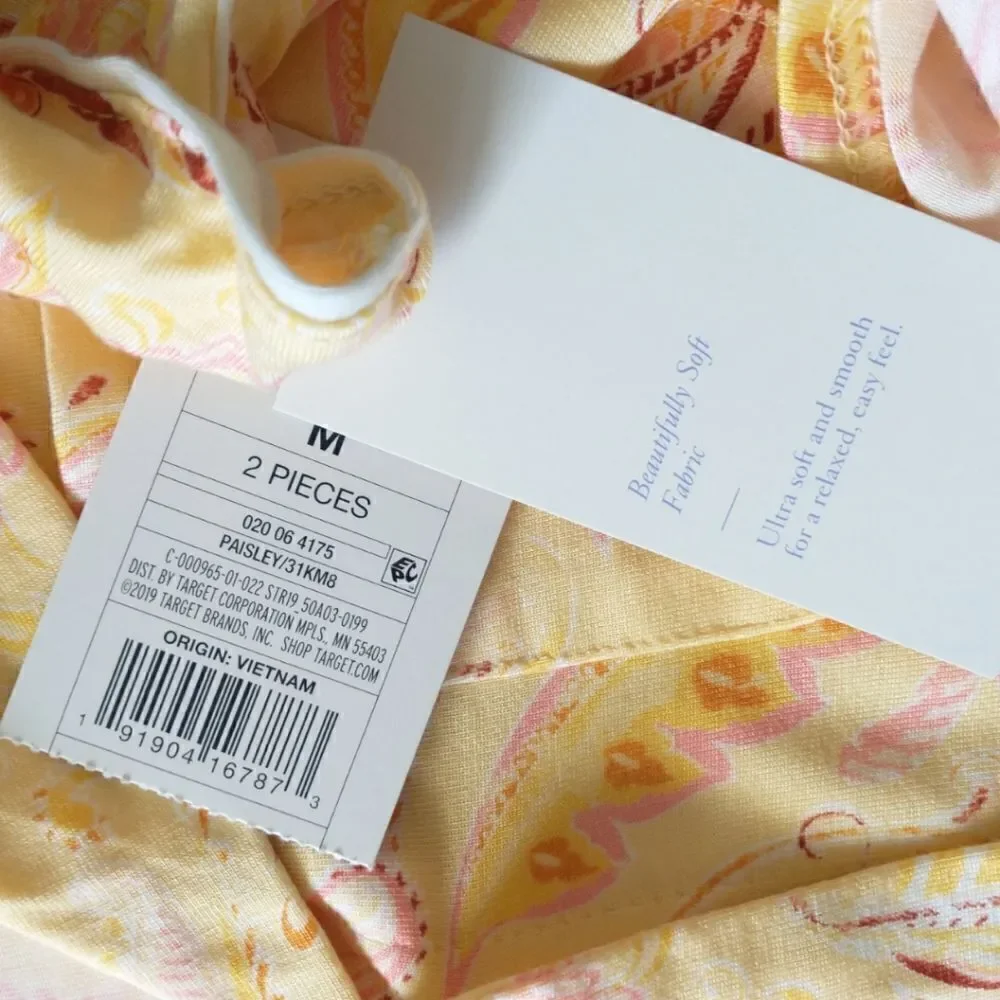Stars Above Pajama Top New Tags Medium Paisley Pastel Yellow Soft Short Sleeves.